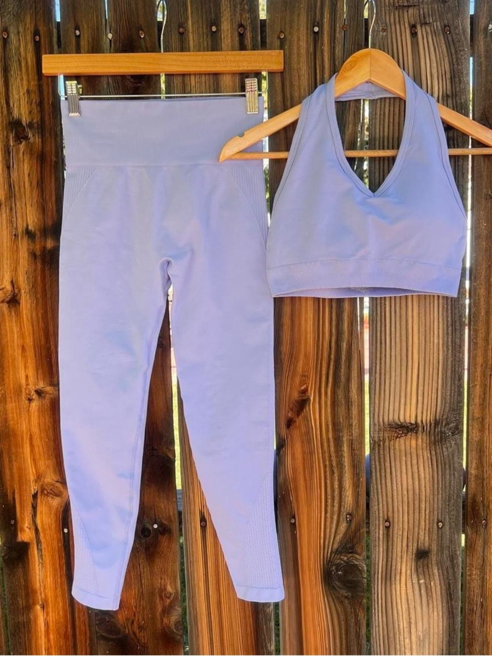 Lavender Sports Bra and High-Waist Leggings Set